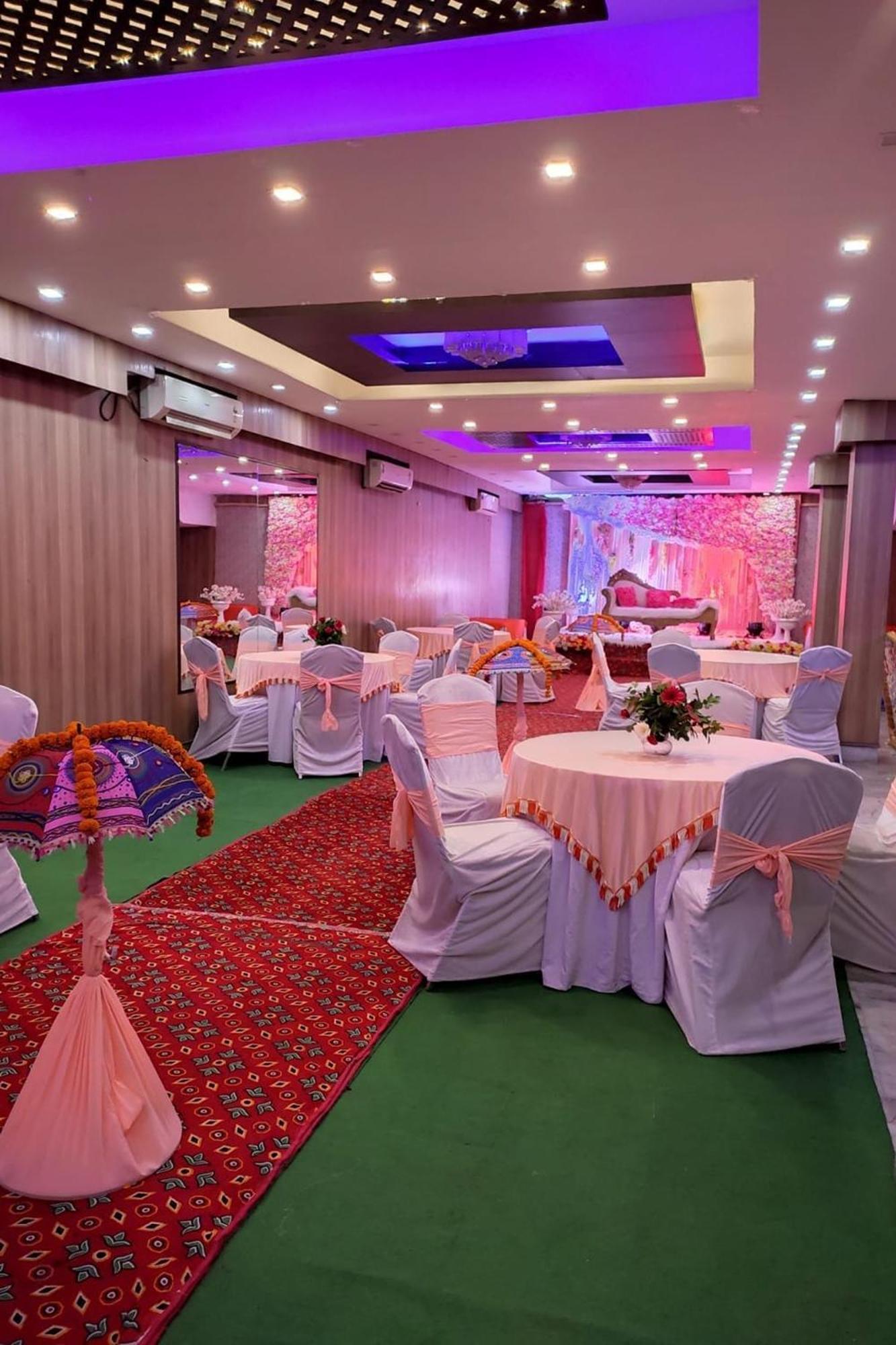 Hotel Shree Kanta Gurgaon Buitenkant foto