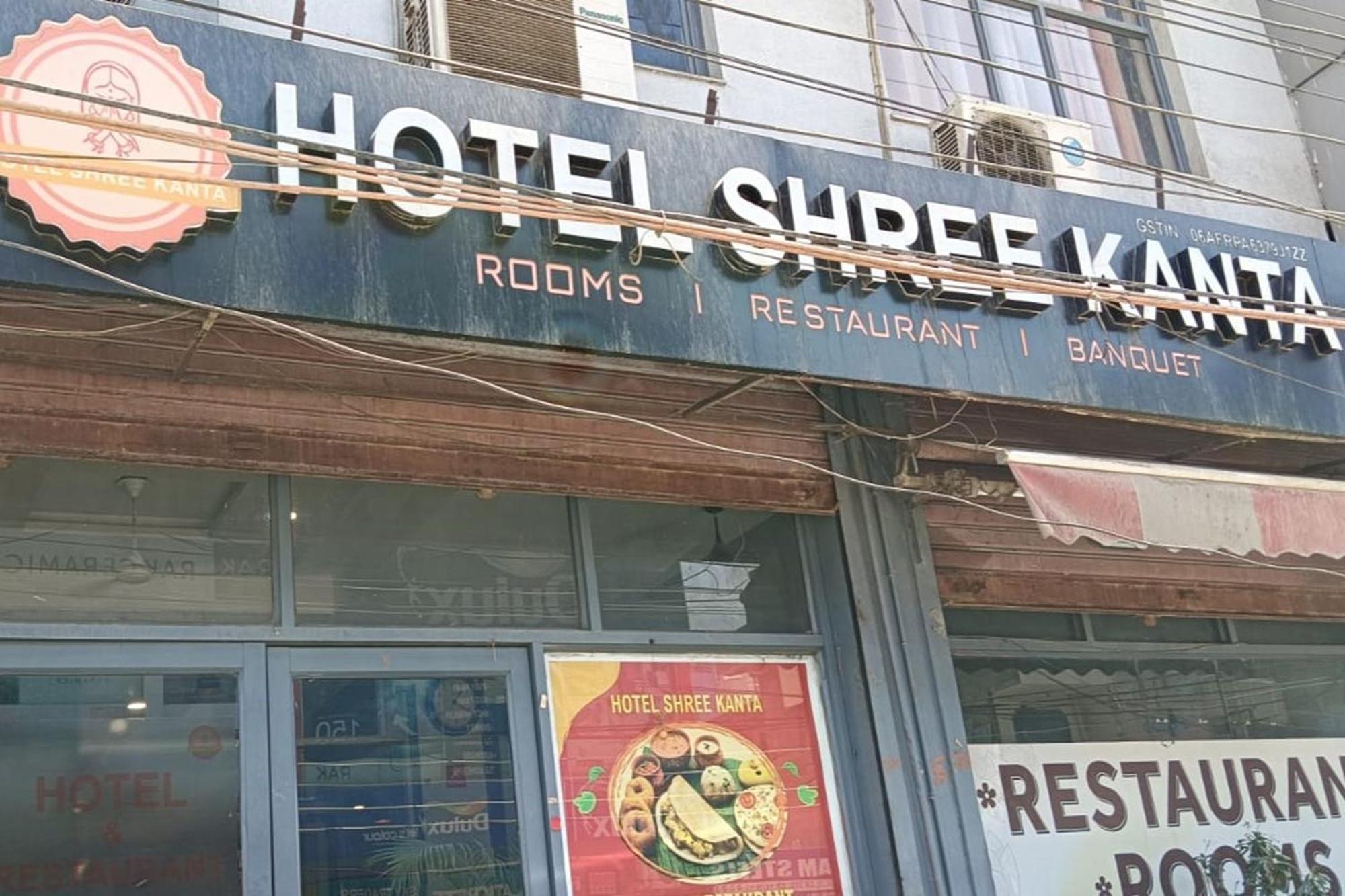 Hotel Shree Kanta Gurgaon Buitenkant foto