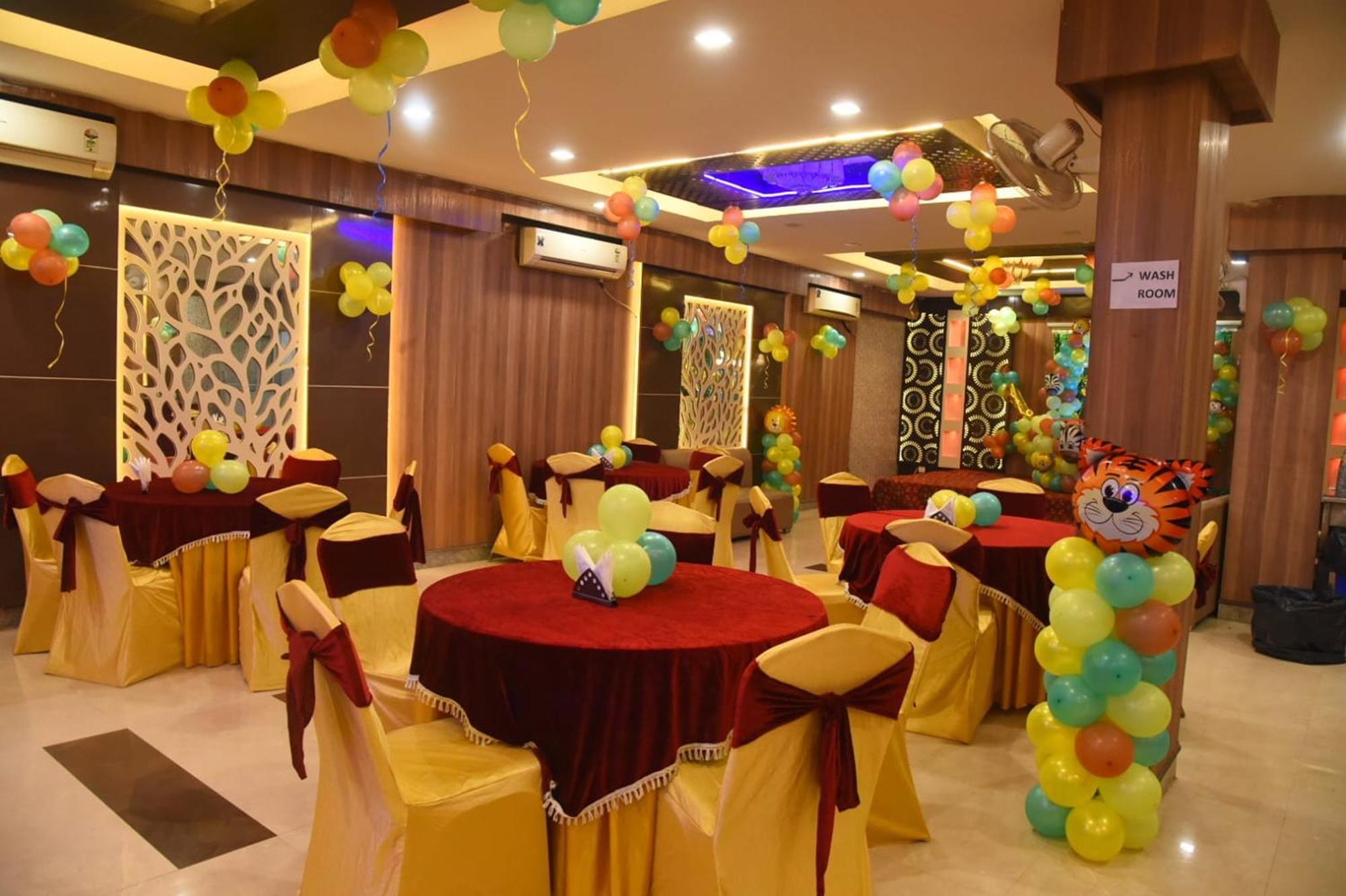 Hotel Shree Kanta Gurgaon Buitenkant foto